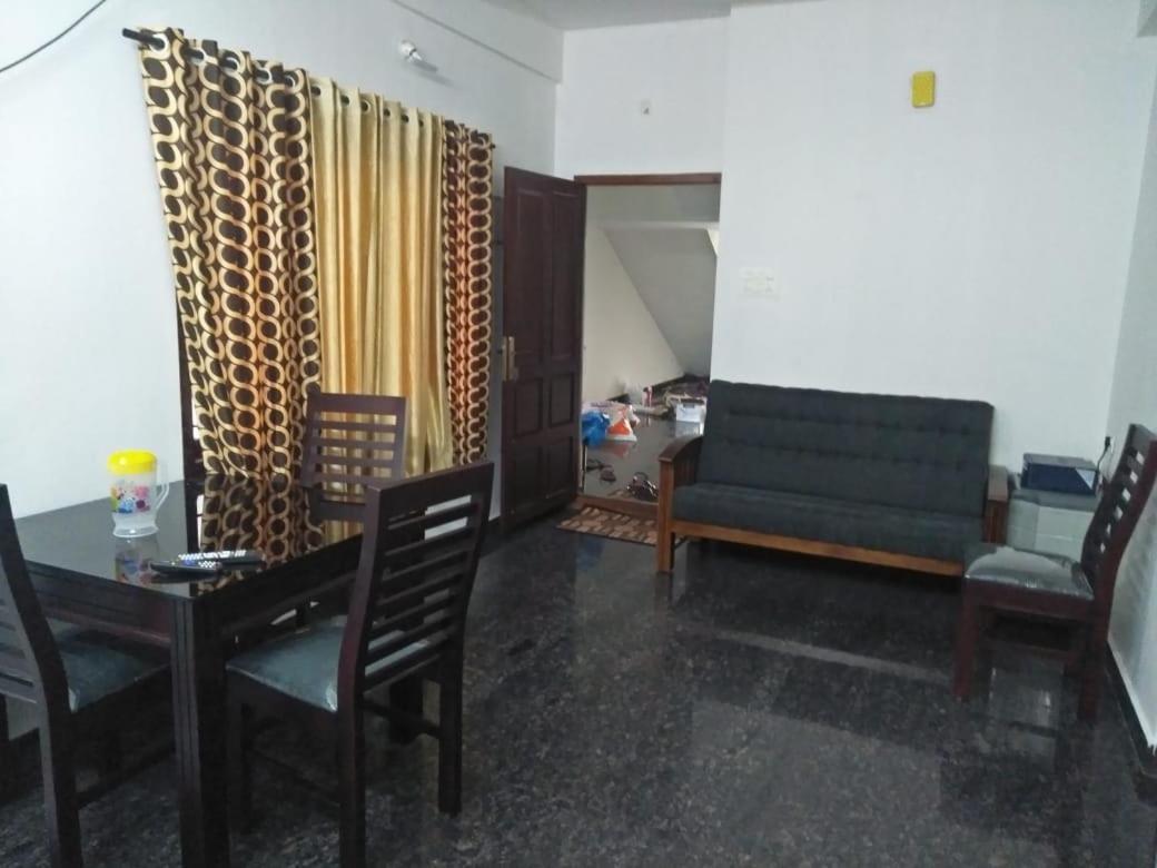 Coral Homes Kochi Zimmer foto